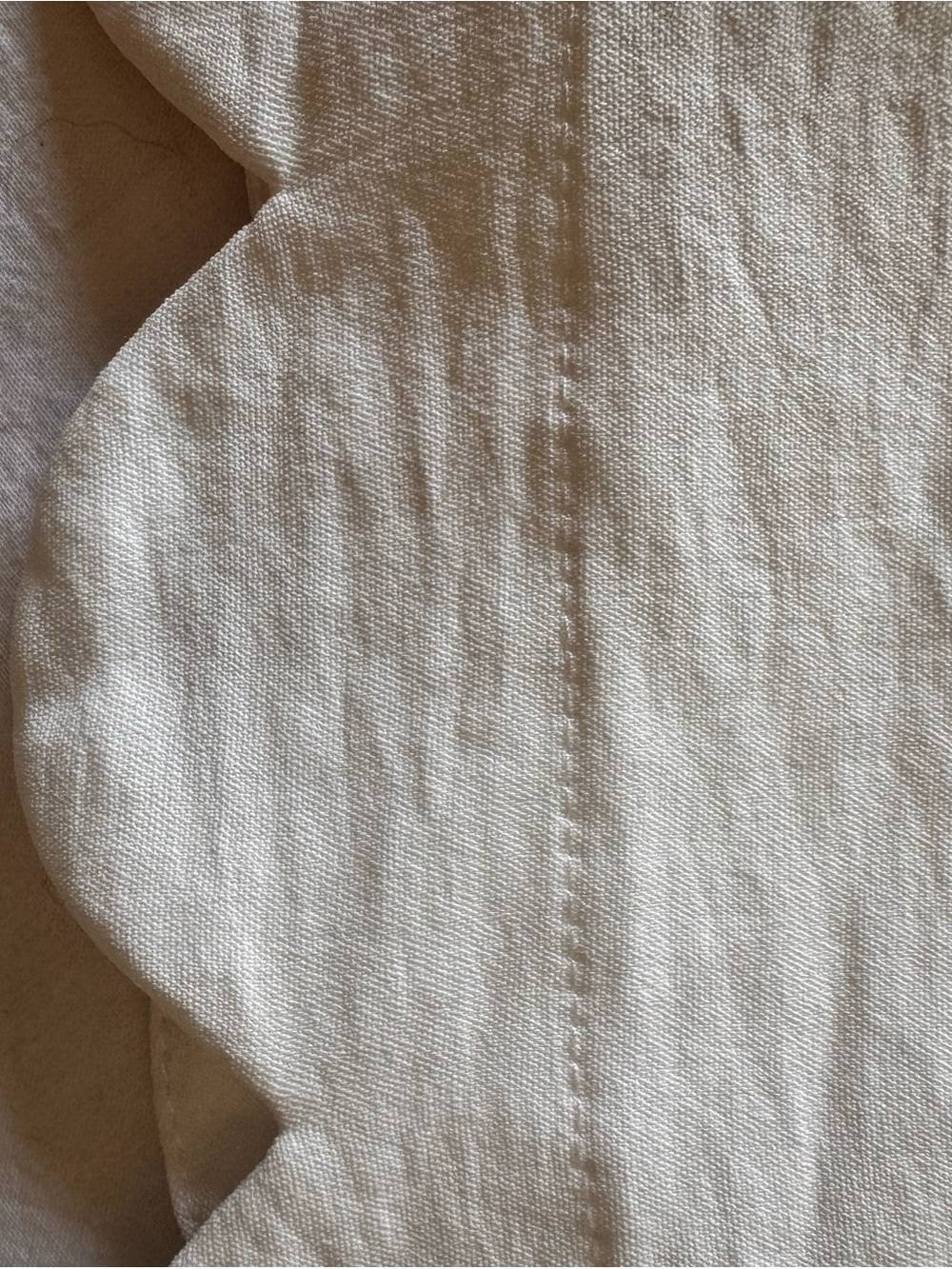 Monteau White Sleeveless Scalloped Hem Tank Top - Picture 5 of 7